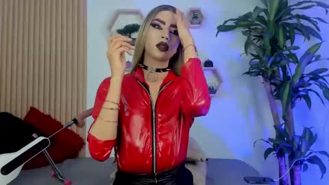 briana_white online show from 09-23-25, 05:16