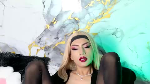 briana_white online show from 06-05-26, 04:45