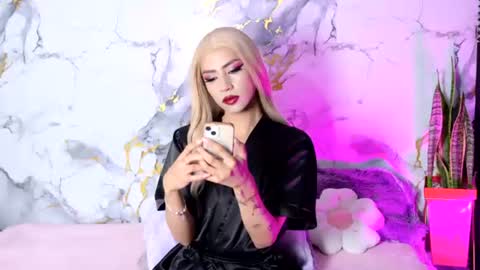 briana_white online show from 06-12-26, 05:34