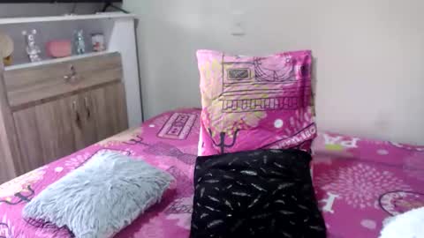 Snapshot of brianabarnes chatting on 03-20-26, 01:16 brianabarnes online show from 03-20-26, 01:16