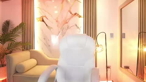 Briana Lane online show from 06-13-26, 07:01