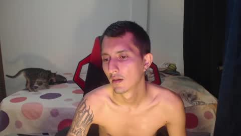 Snapshot of brianbigcock777 chatting on 05-14-26, 02:07 brian ruiz online show from 05-14-26, 02:07