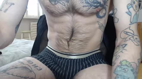 Snapshot of brianmuscle chatting on 02-19-25, 09:28 Brian online show from 02-19-25, 09:28