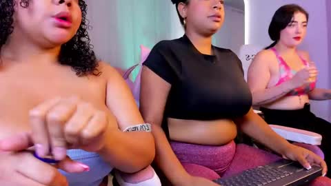   online show from 03-01-25, 11:06