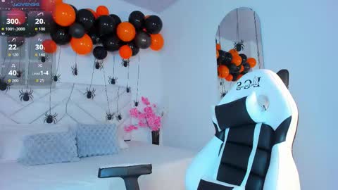   online show from 10-24-25, 11:06