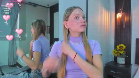 Briana online show from 10-30-25, 03:24