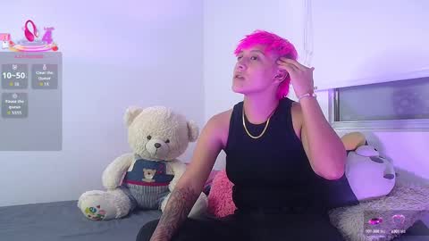Brianna online show from 09-16-25, 02:01