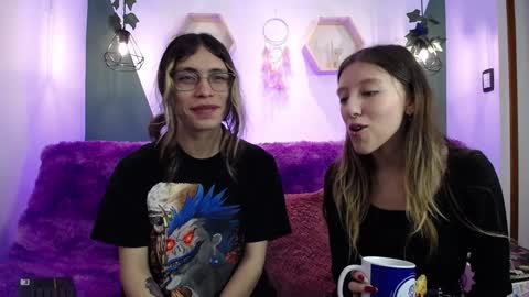 Snapshot of briarandblair chatting on 12-02-24, 01:57 briarandblair online show from 12-02-24, 01:57