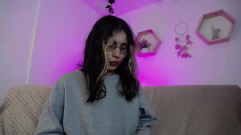 Snapshot of briarandblair chatting on 02-12-25, 05:16 briarandblair online show from 02-12-25, 05:16