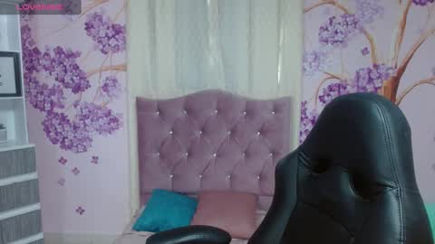 DAYANNA online show from 03-11-25, 12:50