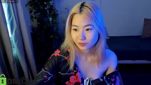 Snapshot of bridgetbottrel chatting on 10-06-25, 07:17 Bridget online show from 10-06-25, 07:17