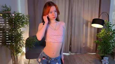 Hanna online show from 05-08-26, 02:06