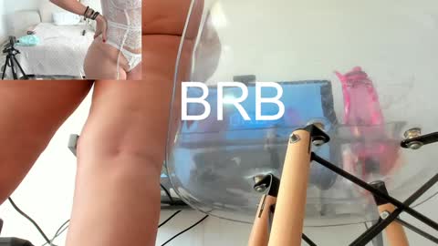 Snapshot of bridgetrodriguez chatting on 02-01-25, 05:58 online show from 02-01-25, 05:58