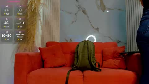 Snapshot of bridgetrodriguez chatting on 09-27-25, 11:37 online show from 09-27-25, 11:37