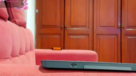    online show from 11-17-25, 11:38