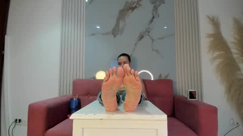    online show from 05-09-26, 11:37