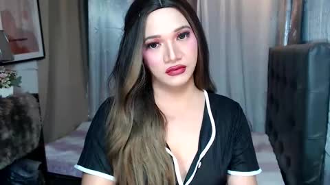 BRIDGETT online show from 11-25-25, 03:17