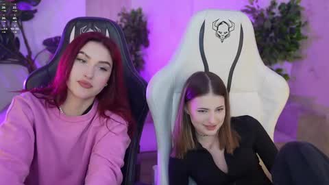 Snapshot of bright_diamonds_054 chatting on 03-07-25, 11:40 Diamonds Girls online show from 03-07-25, 11:40