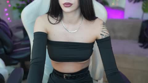 Snapshot of bright_diamonds_054 chatting on 03-12-25, 04:24 Diamonds Girls online show from 03-12-25, 04:24