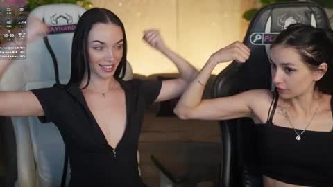 Diamonds Girls online show from 06-29-26, 10:26