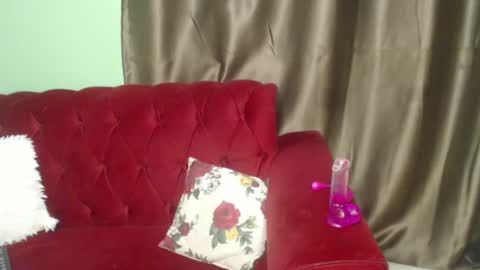 Snapshot of brightebony chatting on 12-07-24, 10:01 Bright online show from 12-07-24, 10:01
