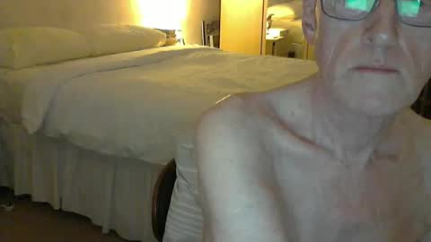 Snapshot of brightonbeach75499 chatting on 03-04-26, 10:38 brightonbeach75499 online show from 03-04-26, 10:38