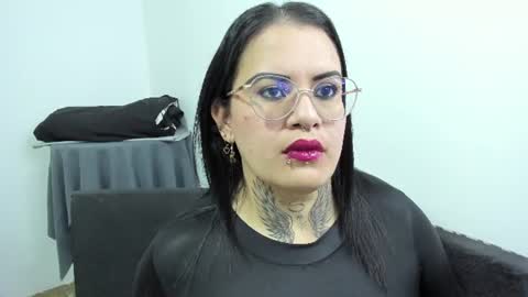 Snapshot of brigittemiller chatting on 07-25-26, 12:20 BRIGITTE online show from 07-25-26, 12:20