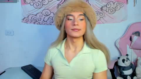 Snapshot of brihanna_cooper chatting on 05-21-26, 03:08 bri online show from 05-21-26, 03:08