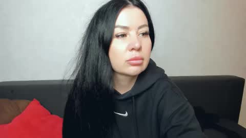 brilliantegirl_ online show from 11-04-25, 07:51