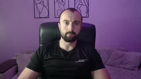 brindlefly69 online show from 09-11-25, 11:43