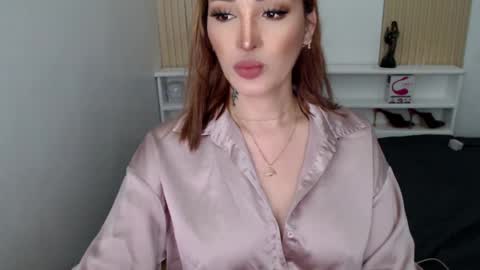 Snapshot of brinnababe_01 chatting on 02-25-25, 04:14 brinna online show from 02-25-25, 04:14