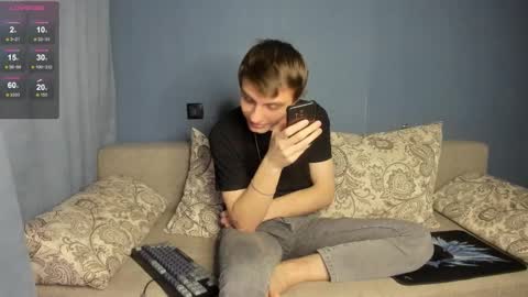 Snapshot of bristlebback chatting on 02-18-25, 06:15 bristlebback online show from 02-18-25, 06:15