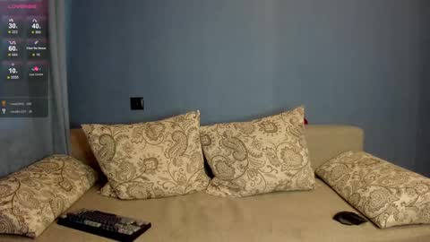 Snapshot of bristlebback chatting on 02-24-25, 02:30 bristlebback online show from 02-24-25, 02:30