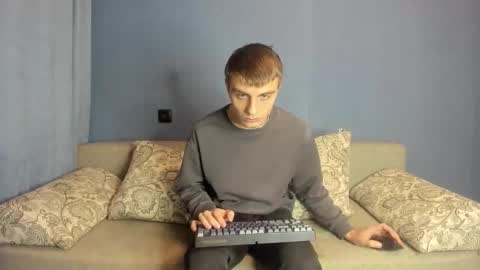 Snapshot of bristlebback chatting on 10-21-25, 07:14 bristlebback online show from 10-21-25, 07:14