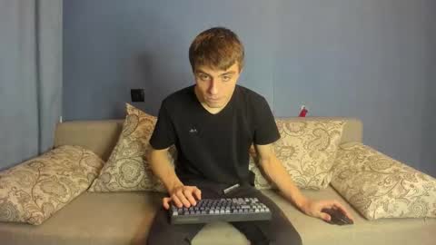 Snapshot of bristlebback chatting on 11-18-25, 04:11 bristlebback online show from 11-18-25, 04:11