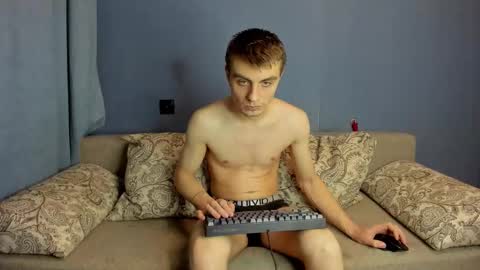 Snapshot of bristlebback chatting on 01-13-26, 04:56 bristlebback online show from 01-13-26, 04:56