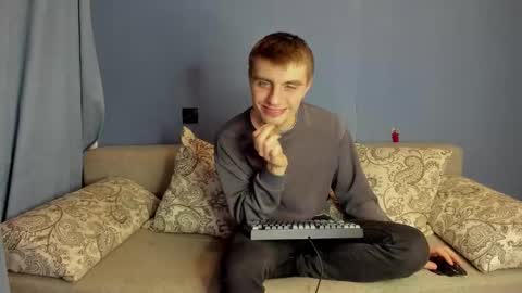 Snapshot of bristlebback chatting on 01-15-26, 04:11 bristlebback online show from 01-15-26, 04:11