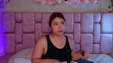 Snapshot of brit_cherry chatting on 07-07-26, 05:54 BRITANYN online show from 07-07-26, 05:54