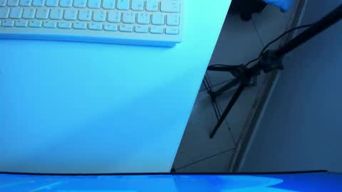 B R I T A N N Y online show from 04-15-26, 12:23