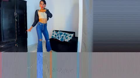 Snapshot of britannylord chatting on 03-04-26, 01:44 britanny lord online show from 03-04-26, 01:44