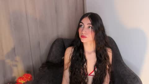 Snapshot of britany__lenox chatting on 10-21-25, 01:39 britany lenox online show from 10-21-25, 01:39