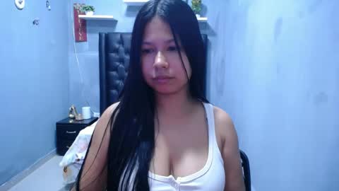 britanyx1 online show from 04-30-26, 02:12
