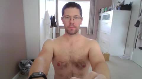 Snapshot of britguy6985 chatting on 11-06-25, 12:39 britguy6985 online show from 11-06-25, 12:39