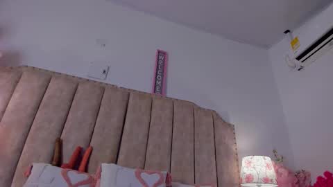 Snapshot of brithanyparker_ chatting on 03-12-26, 08:53 brithanyparker_ online show from 03-12-26, 08:53