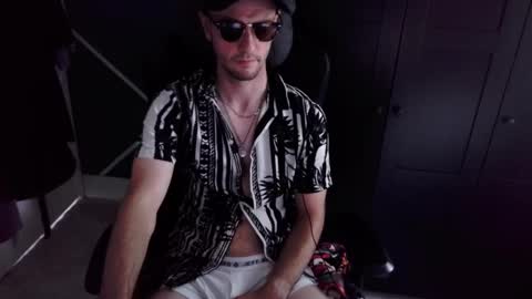 britishbigdick_ online show from 09-17-25, 02:30