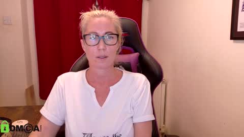 Lady Annabelle Montgomery online show from 11-19-25, 09:26