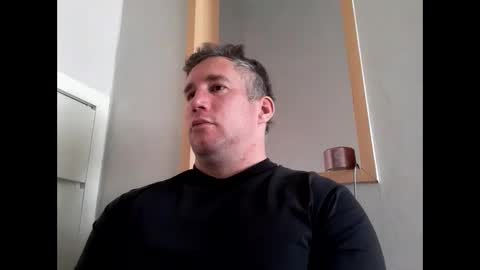 BritishRicky online show from 11-28-25, 05:32