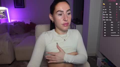 Snapshot of britishsofia chatting on 02-10-26, 07:40 British Sofia online show from 02-10-26, 07:40