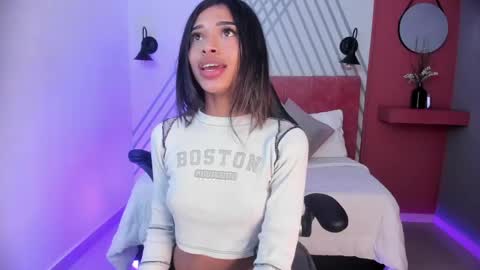 Snapshot of britney_collins_ chatting on 05-31-26, 01:07 britney_collins_ online show from 05-31-26, 01:07
