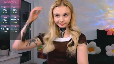 Britney online show from 03-20-26, 07:08